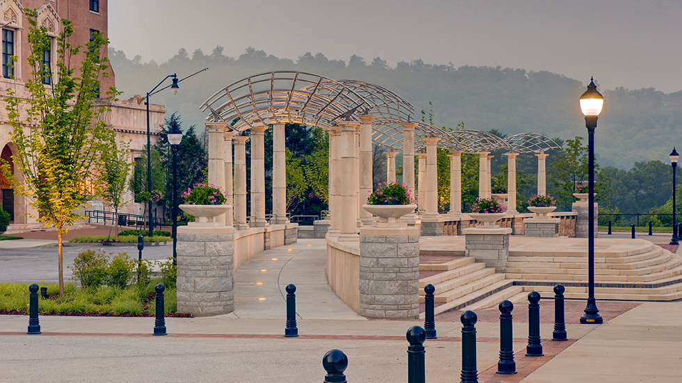 pack square park asheville - contemporary trellis stage